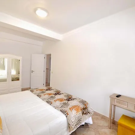 Apartamento Stone's Throw - Front Line In *